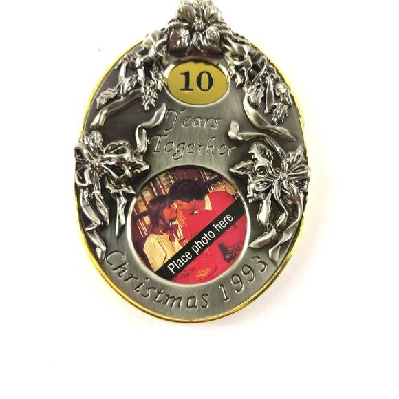 Hallmark Keepsake Ornament Anniversary Year Dated 1993 Photo Holder - Picture 1 of 10